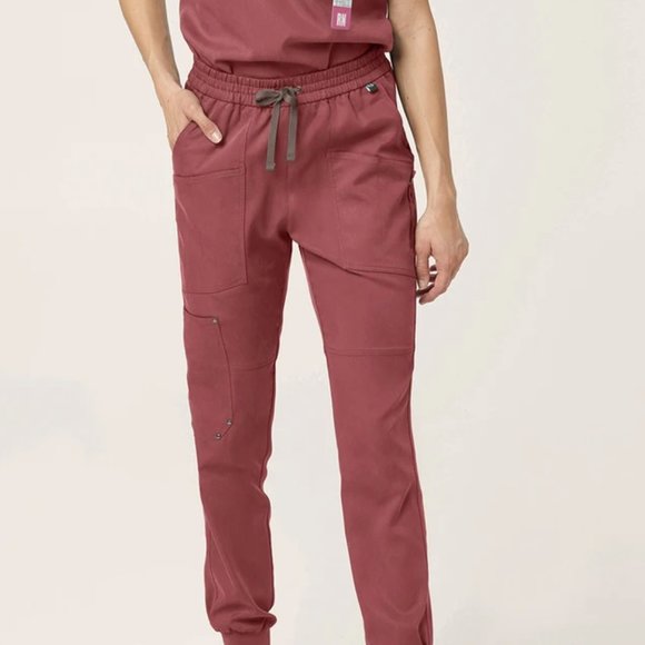 ISO Mediclo Scrubs - Picture 3 of 6